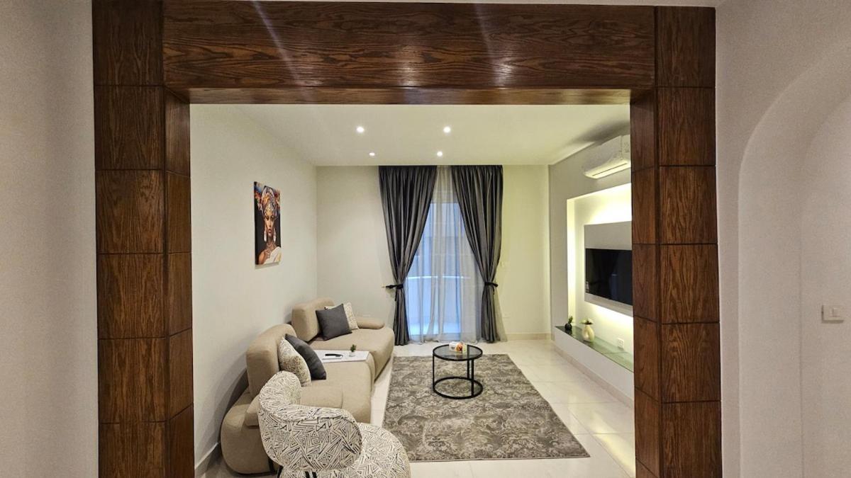 Apartment Dhb Bright & Elegant Loft 1br 95 Cairo