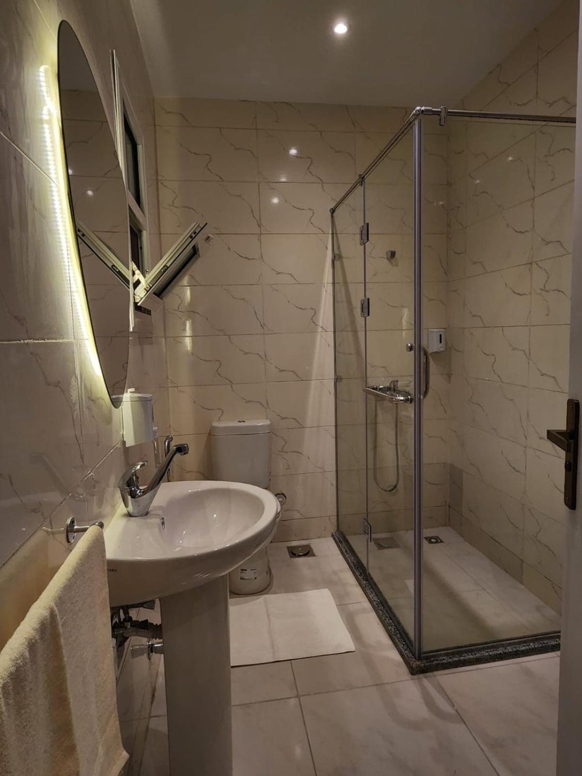 Dhb Bright & Elegant Loft 1br 95 Apartment Cairo